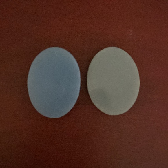 Cameos - Picture 2 of 2